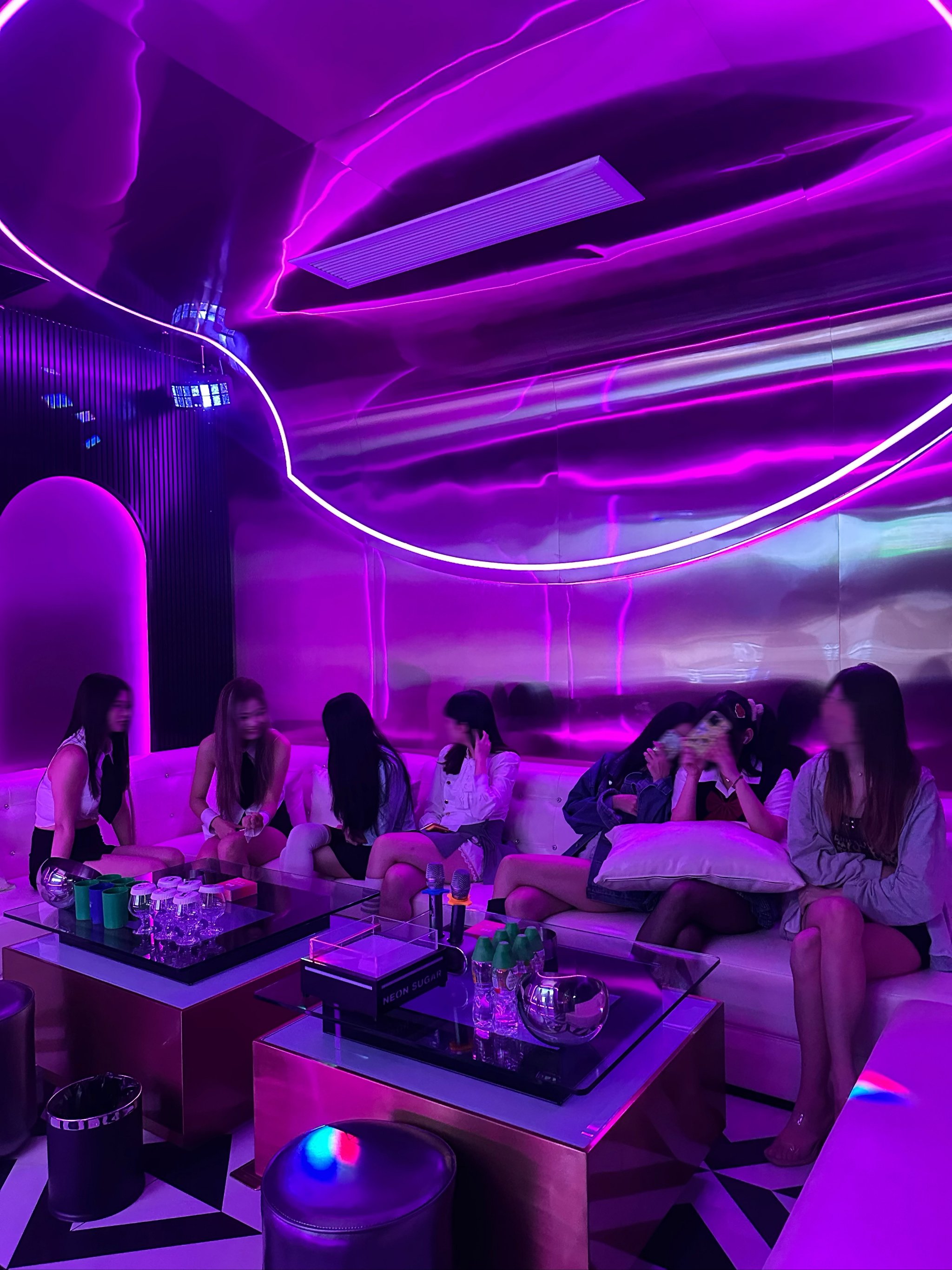 南宁商务ktv低端场氛围-江南区ktv预定